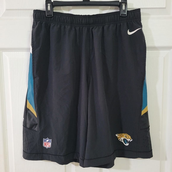 Men Size Large Nike On Field Jacksonville Jaguars NFL Athletic Shorts Black - Picture 4 of 9